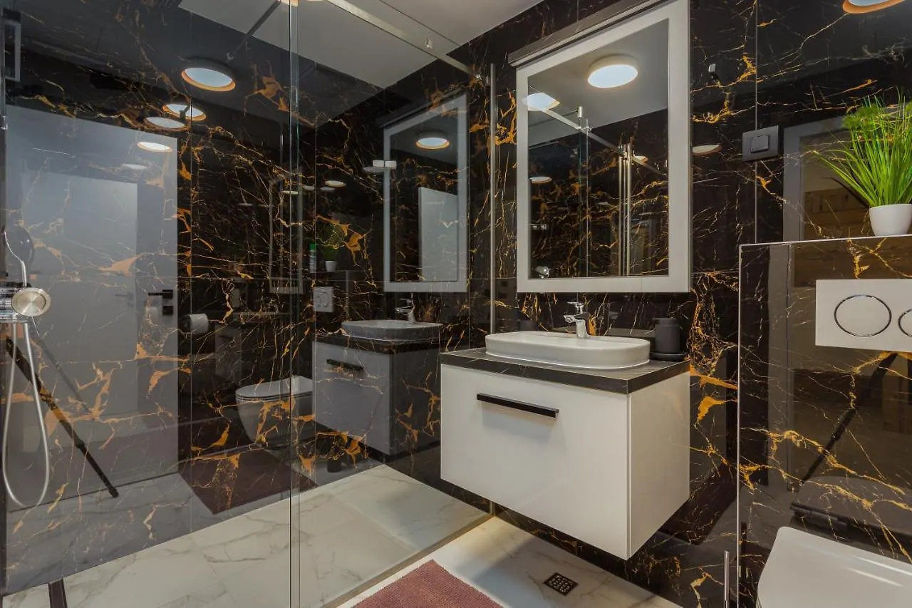 Fortuna Deluxe Apartment Fažana